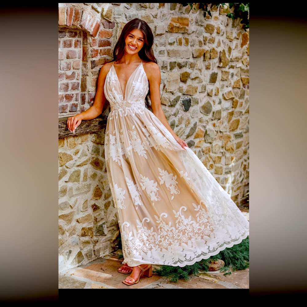 CUPSHE maxi lace dress